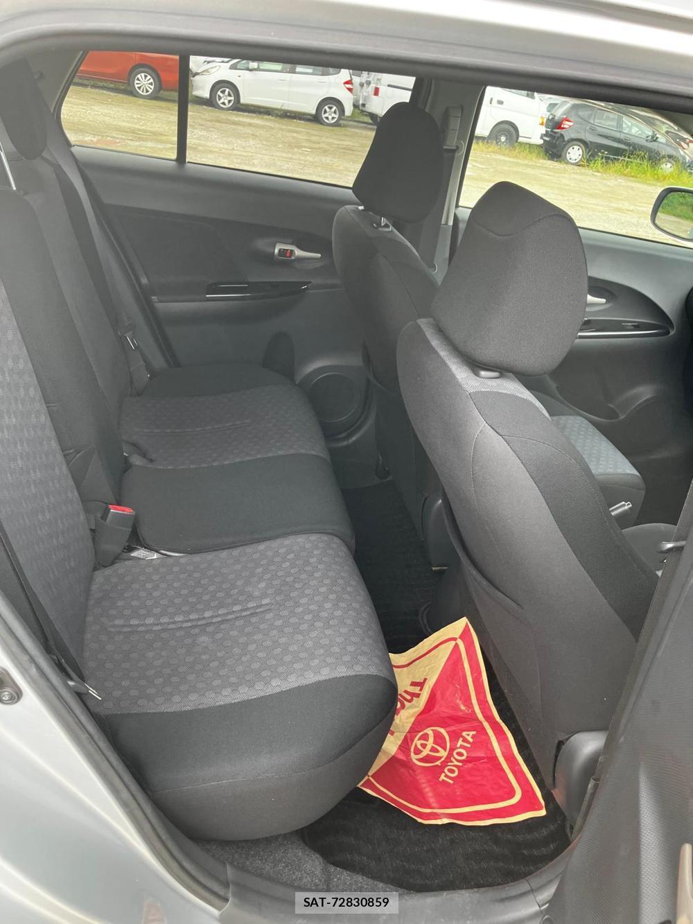 Toyota IST 2008 1277760-8