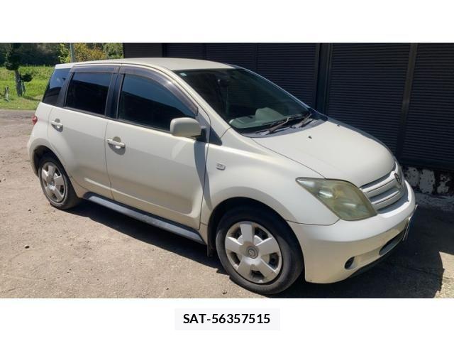 Toyota IST 2004-02 6672000-0