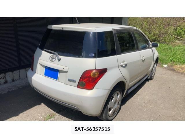 Toyota IST 2004-02 6672000-4