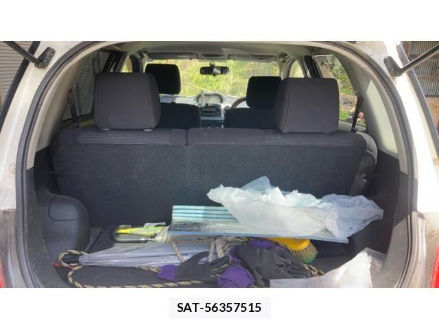 Toyota IST 2004-02 6672000-7
