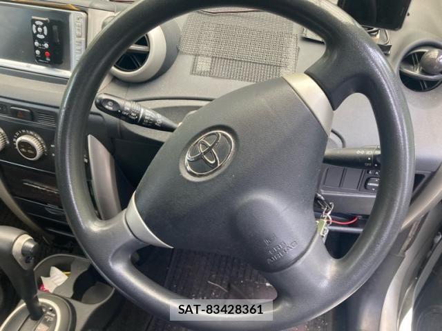 Toyota IST 2004-07 7058957-16