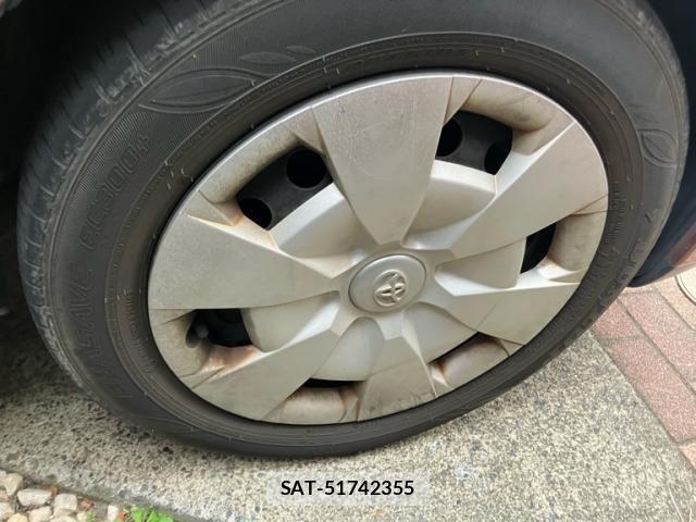 Toyota IST 2008-07 7219972-6