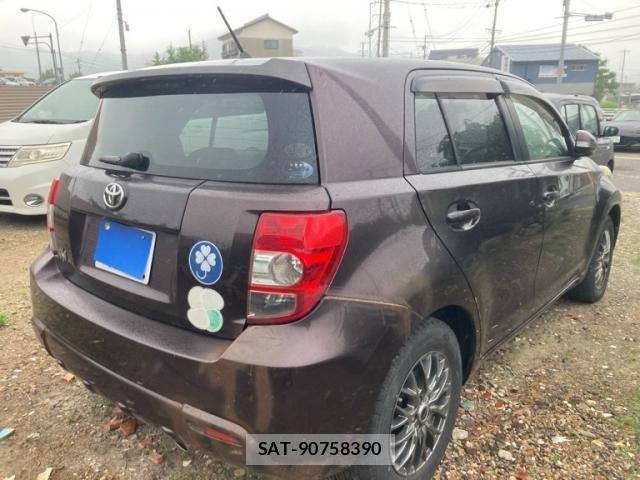 Toyota IST 2011-10 7219970-7