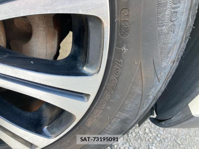Toyota IST 2008-05 7251109-9
