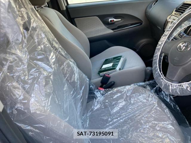 Toyota IST 2008-05 7251109-11