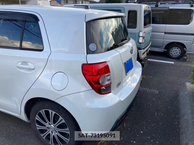 Toyota IST 2008-05 7251109-1