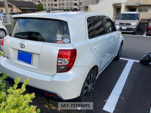 Toyota IST 2008-05 7251109-3