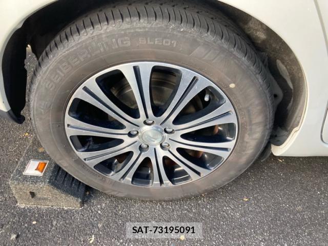 Toyota IST 2008-05 7251109-5