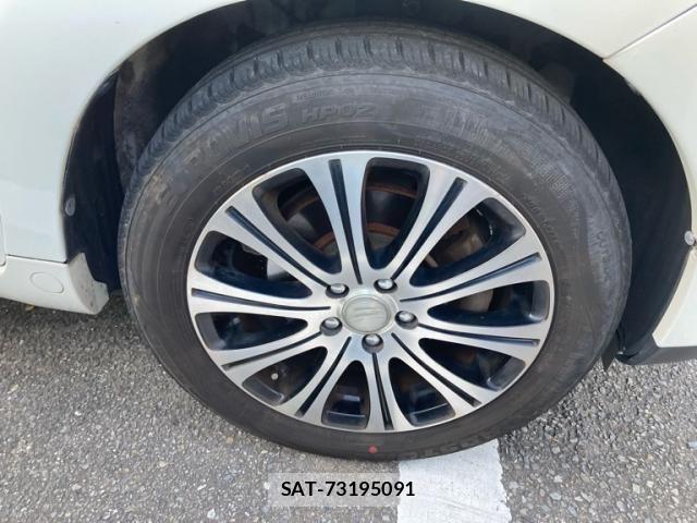 Toyota IST 2008-05 7251109-6