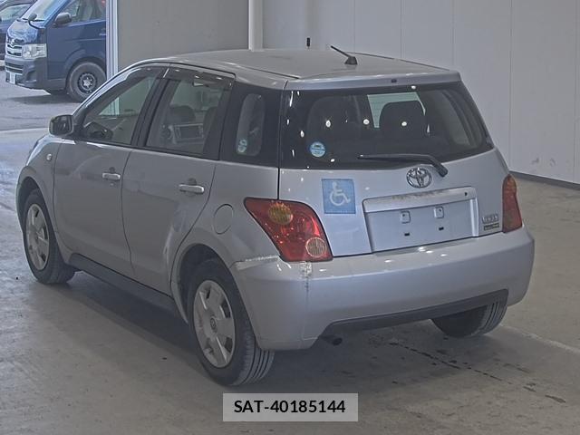 Toyota IST 2003 7129374-1