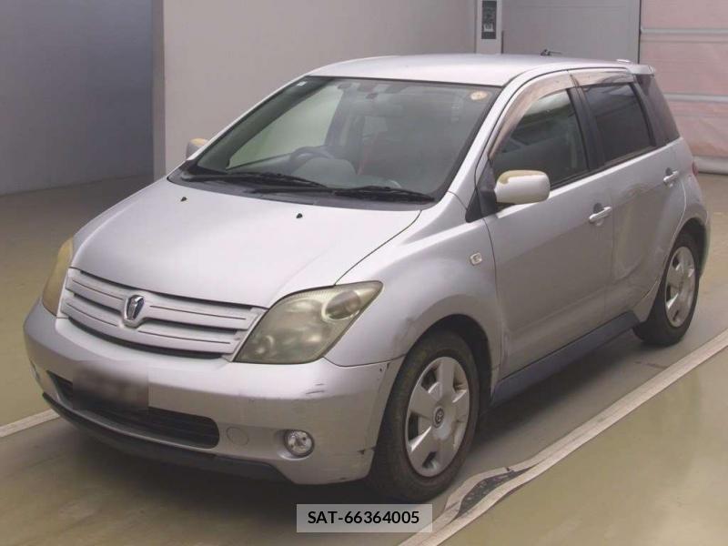 Toyota IST 2003 7278956-0