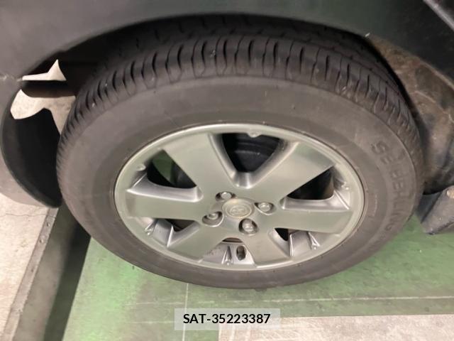 Toyota IST 2005-07 7327618-10