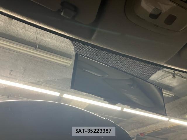 Toyota IST 2005-07 7327618-20