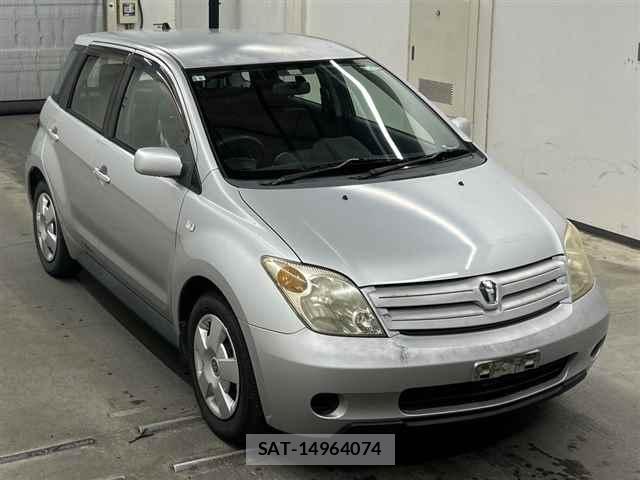 Toyota IST 2003-09 7337601-0