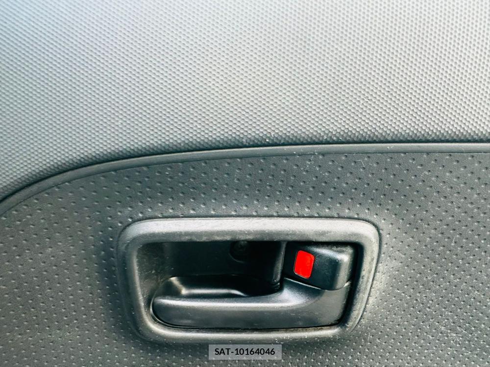 Toyota IST 2003-05 7344010-20