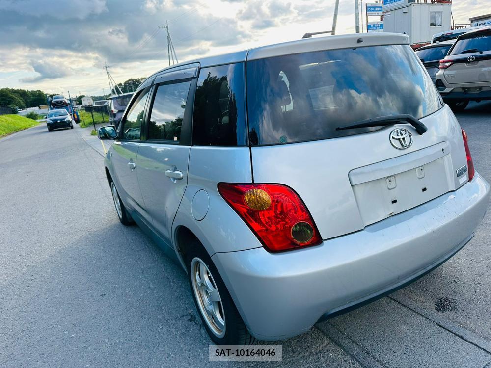 Toyota IST 2003-05 7344010-2
