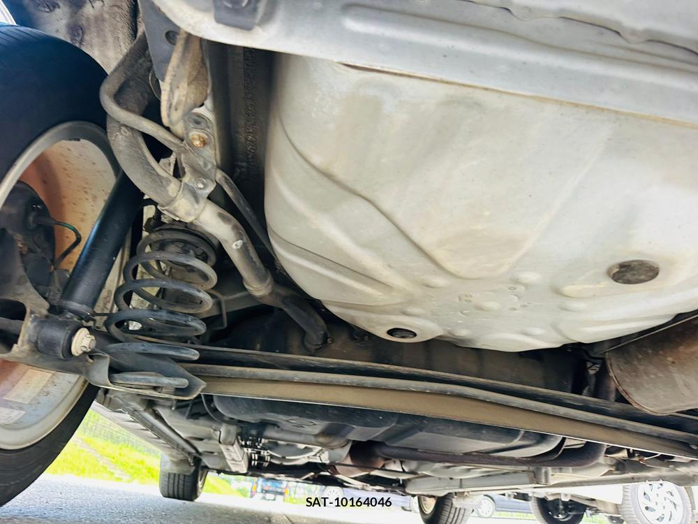 Toyota IST 2003-05 7344010-35