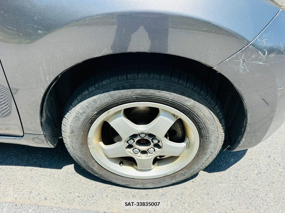 Toyota IST 2007-09 7248837-28