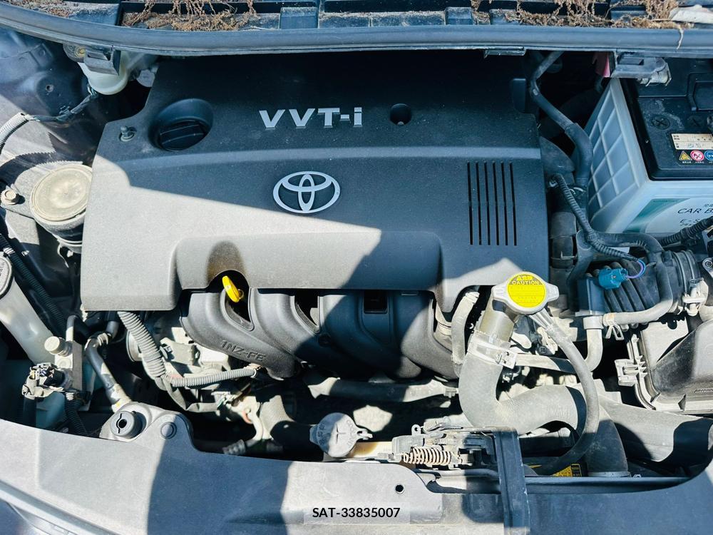 Toyota IST 2007-09 7248837-33