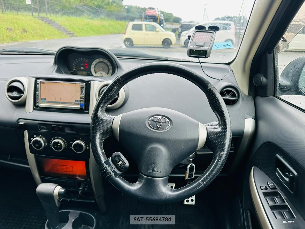 Toyota IST 2005-09 7365459-13