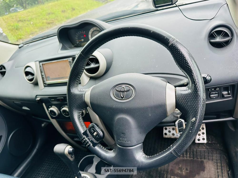 Toyota IST 2005-09 7365459-14
