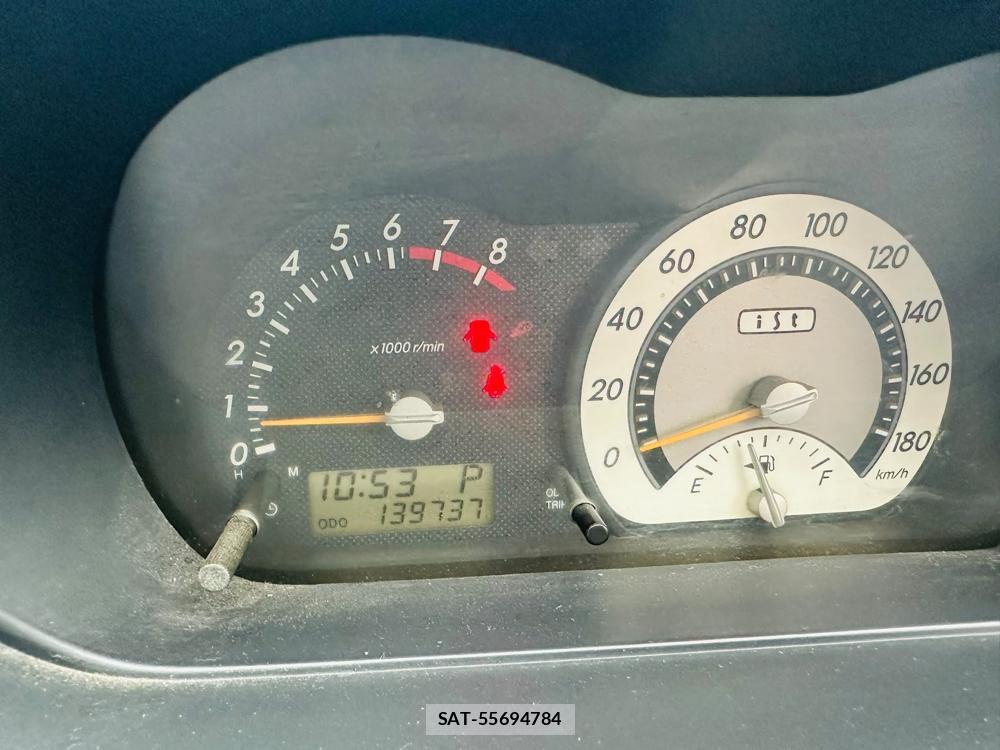 Toyota IST 2005-09 7365459-15