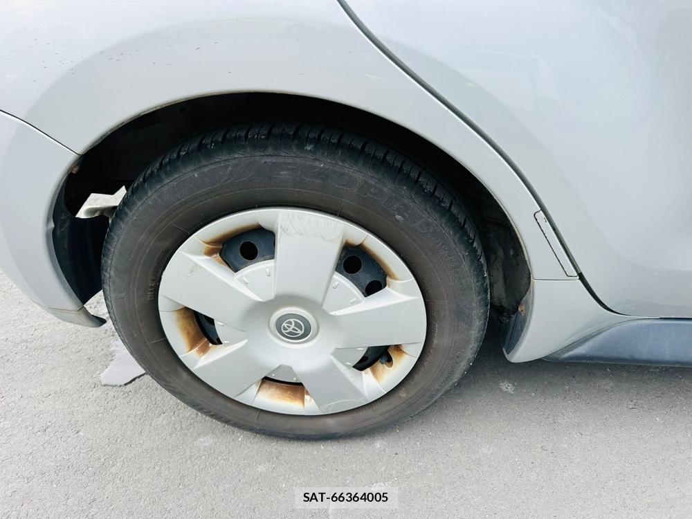 Toyota IST 2003 7278956-27