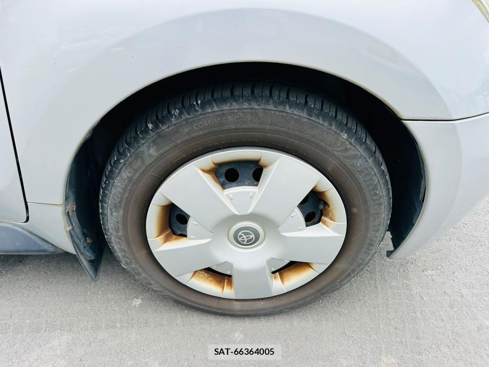 Toyota IST 2003 7278956-28