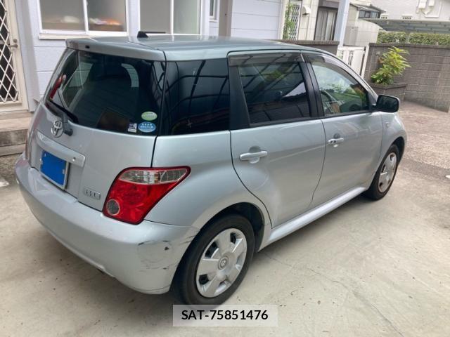 Toyota IST 2005-06 7500994-2