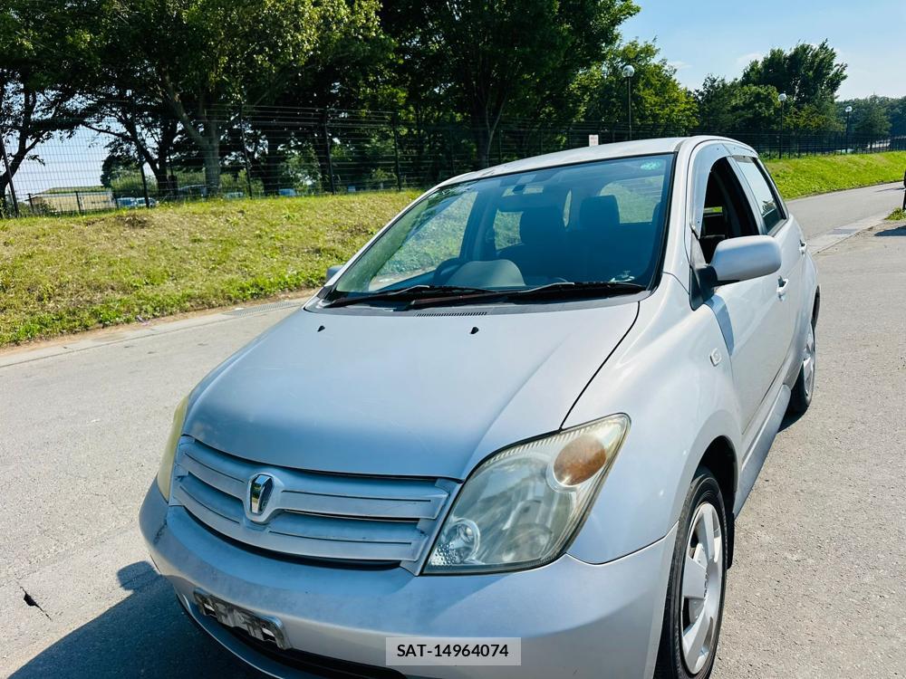 Toyota IST 2003-09 7337601-0