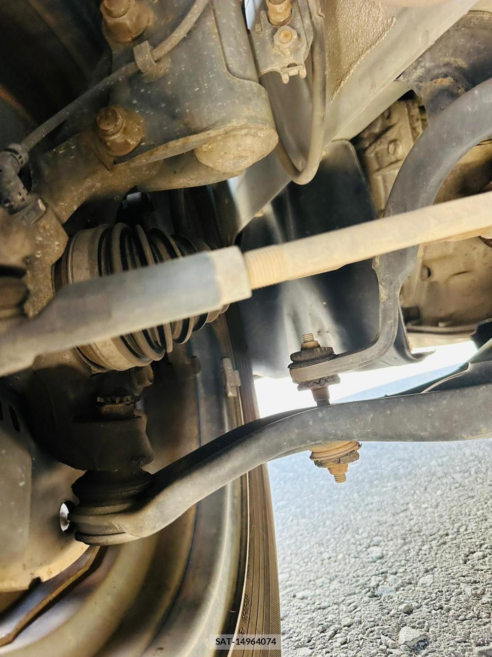 Toyota IST 2003-09 7337601-34