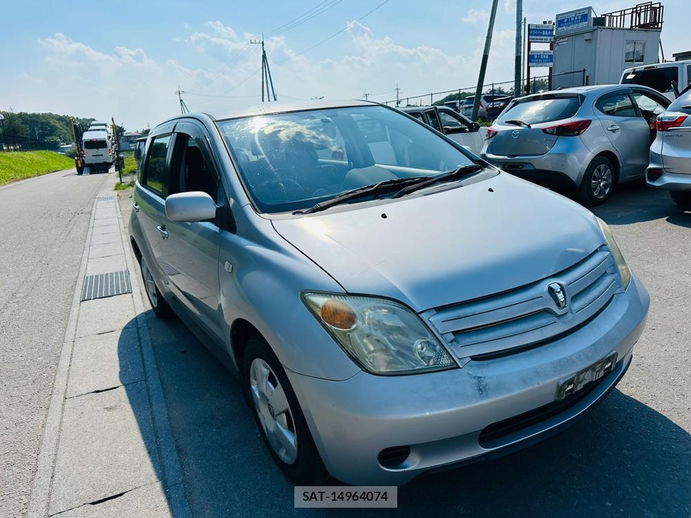 Toyota IST 2003-09 7337601-6