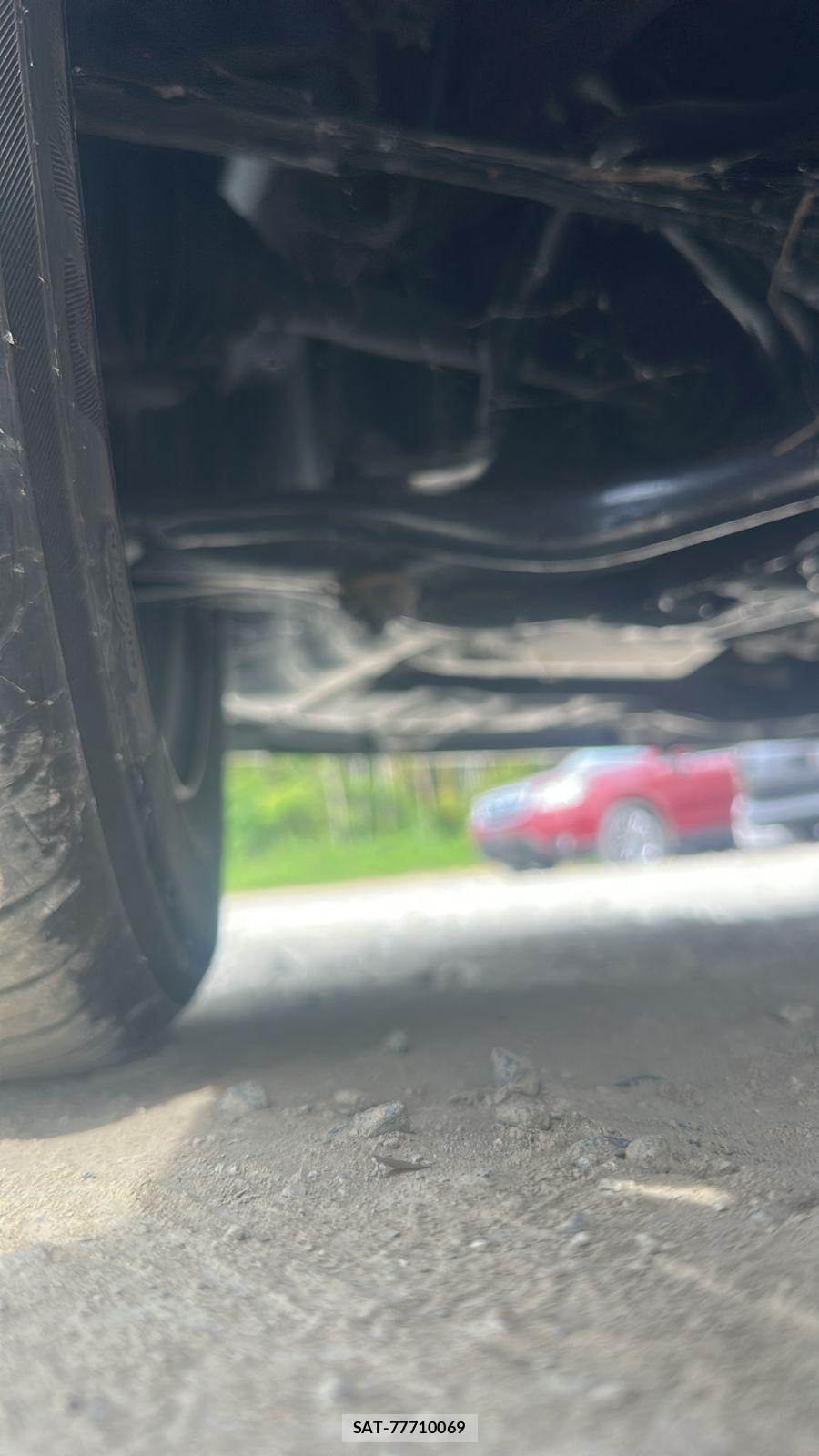 Toyota IST 2003 7332880-29