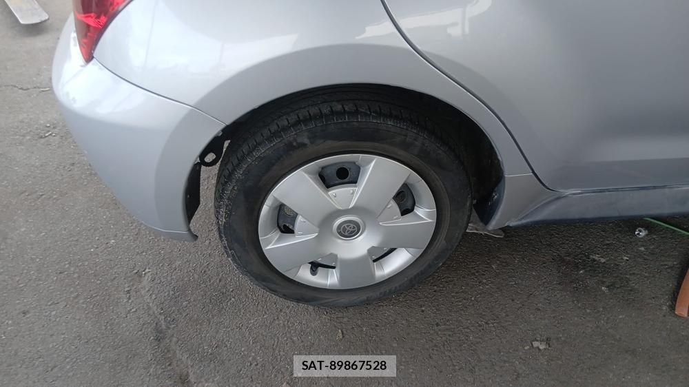Toyota IST 2005 6920684-25