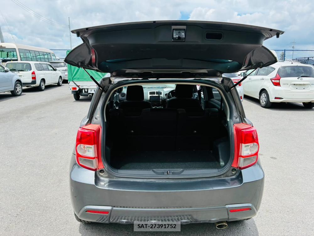 Toyota IST 2011-05 7105240-25
