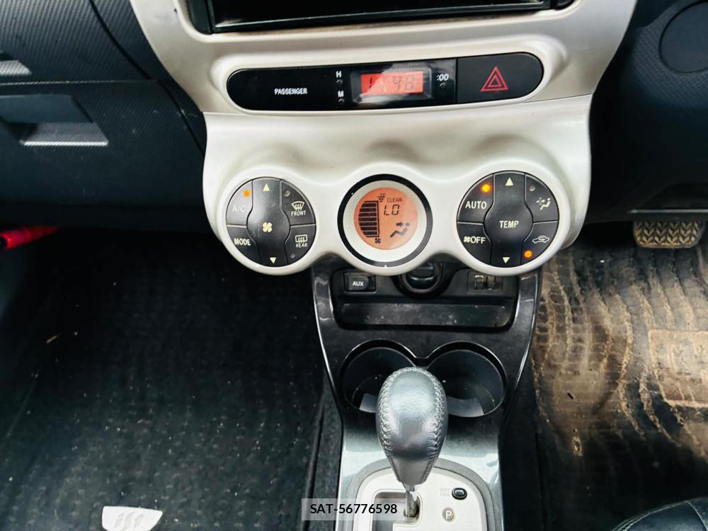 Toyota IST 2008-02 7365517-19