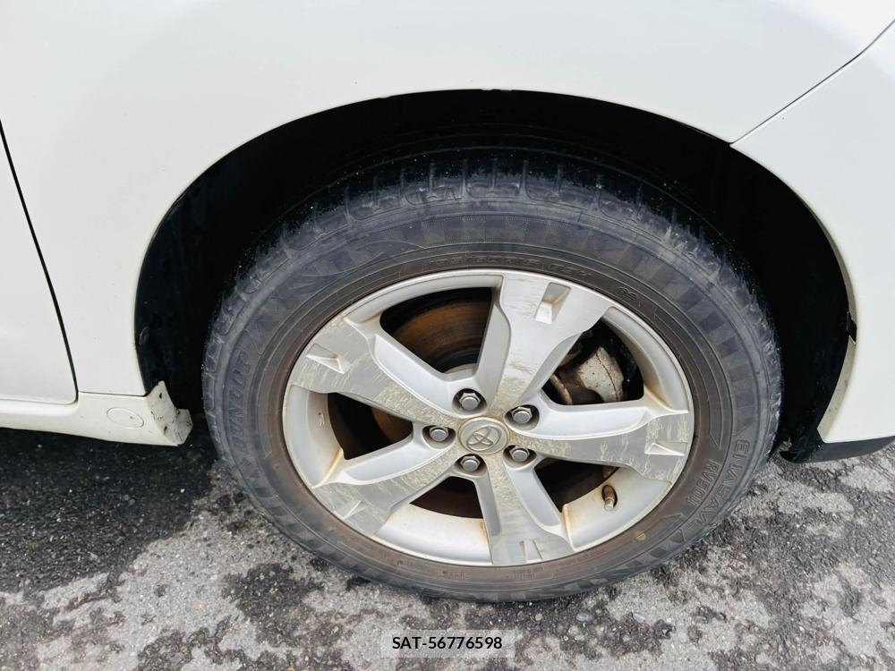Toyota IST 2008-02 7365517-28
