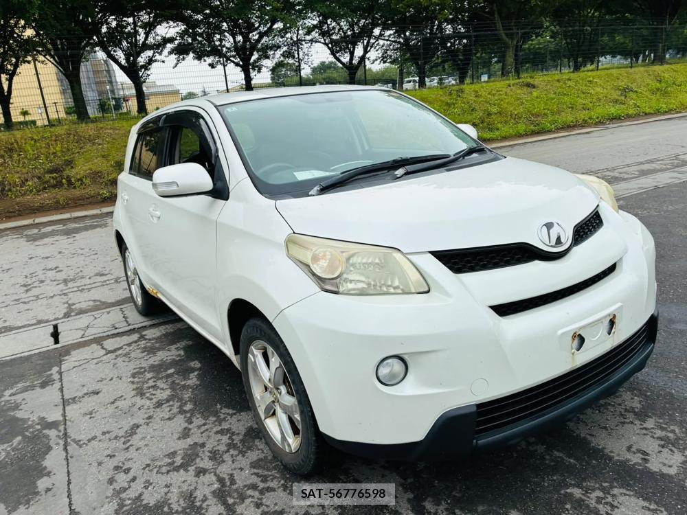 Toyota IST 2008-02 7365517-6