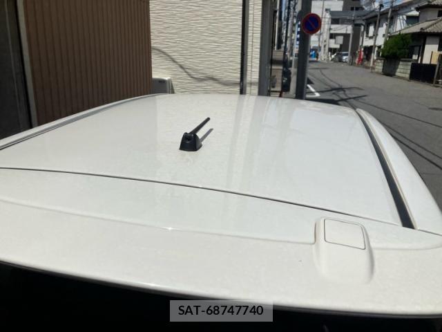 Toyota IST 2003-10 7876986-9