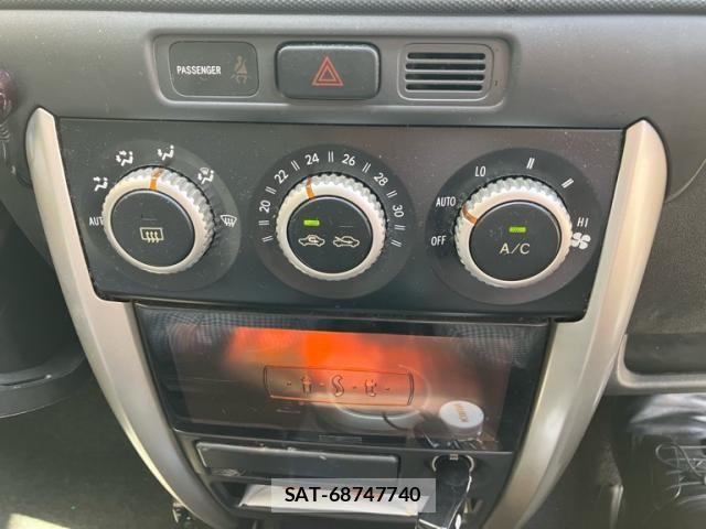 Toyota IST 2003-10 7876986-18