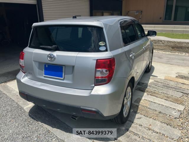 Toyota IST 2007-08 7876987-4