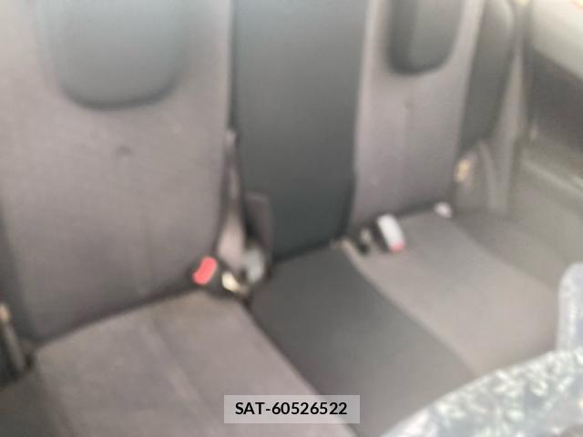 Toyota IST 2007-09 7876988-12