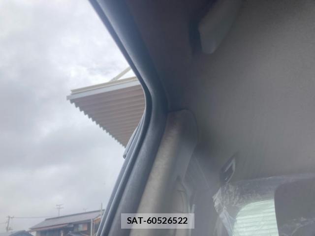 Toyota IST 2007-09 7876988-14