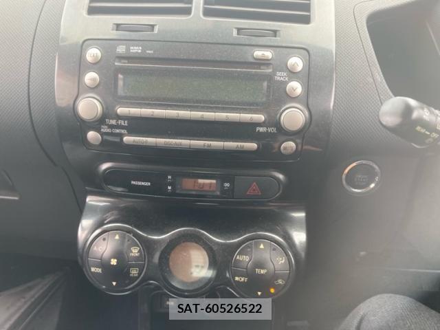 Toyota IST 2007-09 7876988-20