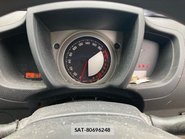 Toyota IST 2007-10 7876989-13