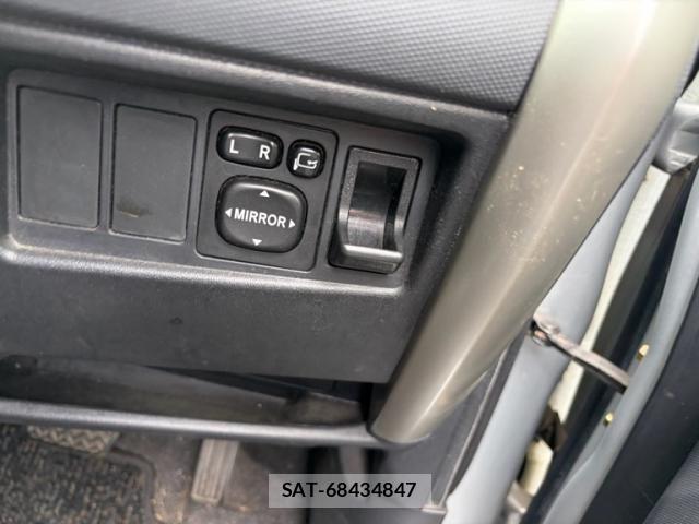 Toyota IST 2004-07 8036101-8