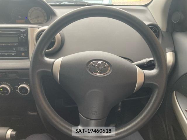 Toyota IST 2004-05 8158607-8