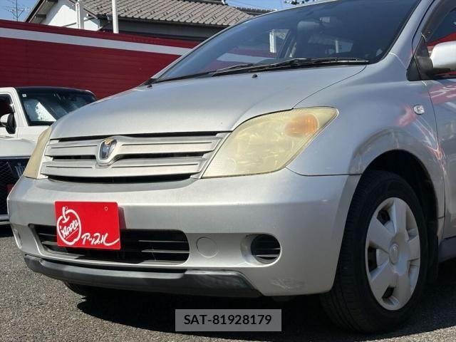 Toyota IST 2002-09 8207979-10