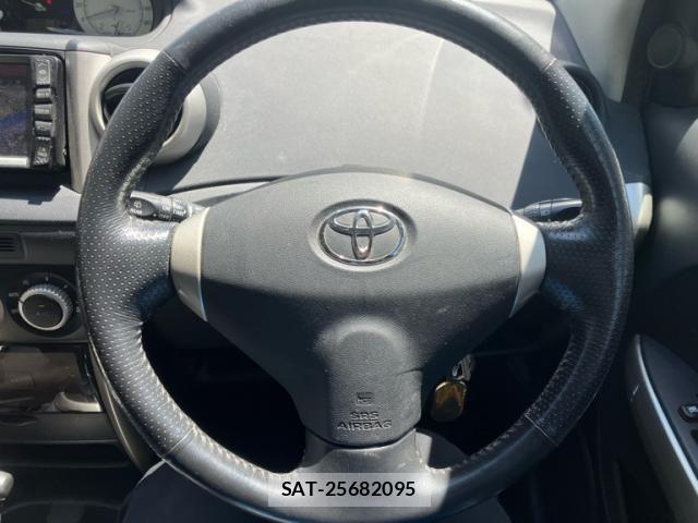 Toyota IST 2003-08 8230419-11