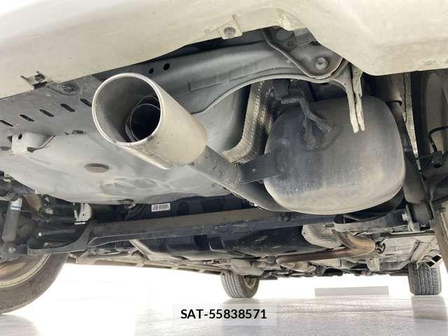 Toyota IST 2012-01 8245488-13